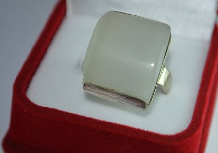 Ring of Moonstone For Peace, Anxiety,BP,Depression & Heart Disease - Image 3