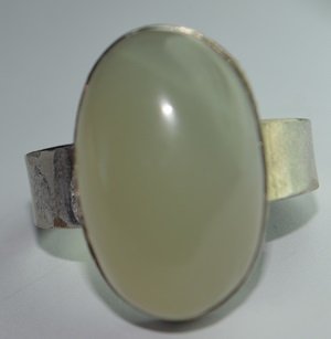 Ring of Moonstone For Peace, Anxiety,BP,Depression & Heart Disease